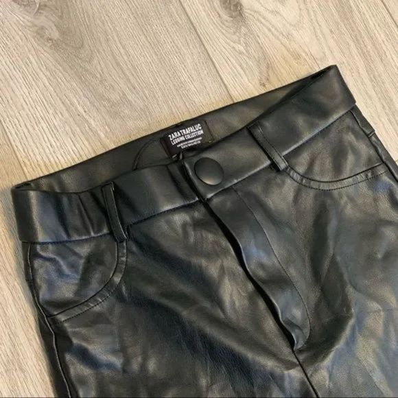 Zara vegan leather skinny pants leggings small size women in jet black - Picture 3 of 6